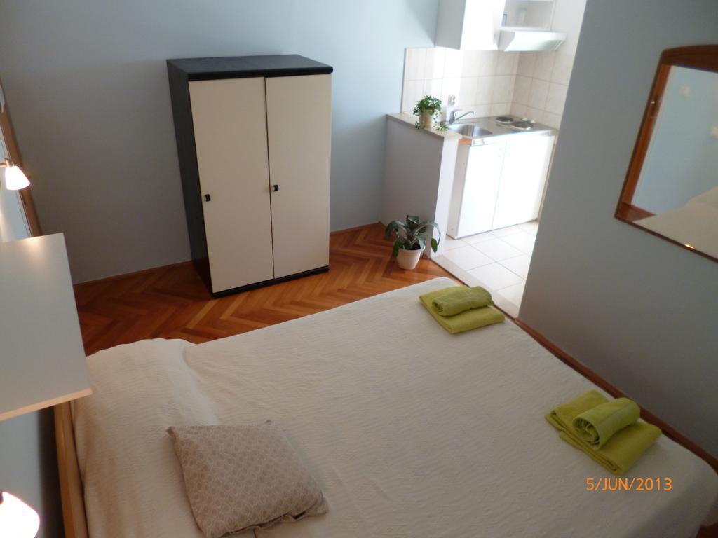 Guesthouse Iva Hvar Town Quarto foto